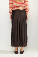 Load image into Gallery viewer, Numph 707273 NUNADINE SKIRT
