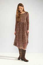 Load image into Gallery viewer, Numph 707369 NUFREJA LIONIS DRESS
