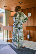 Load image into Gallery viewer, One Hundred Stars Tpbrvtnat RIVERS &amp; TREES PUSSY BOW BLOUSE
