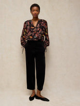 Load image into Gallery viewer, White Stuff 447142 ELEANOR POET TOP
