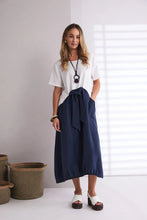 Load image into Gallery viewer, Naya Npa26127 Round neck contrast colour dress with tie belt
