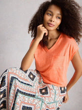 Load image into Gallery viewer, White Stuff 445354 IRIS LINEN TEE

