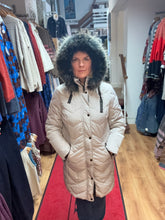 Load image into Gallery viewer, Barbara Lebek 30260052 Kurzmantel Down free jacket
