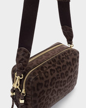 Load image into Gallery viewer, Katie Loxton Klb4743 LOTTIE LARGE CROSSBODY
