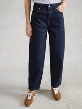 Load image into Gallery viewer, White Stuff 444939 AUBREY BARREL LEG JEANS
