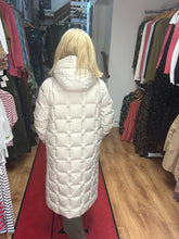 Load image into Gallery viewer, Frandsen 551 576 FRANDSEN DOWN COAT
