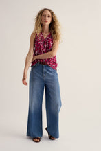 Load image into Gallery viewer, Seasalt B-Wm30391-37880 Achilla Vest
