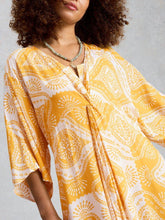 Load image into Gallery viewer, White Stuff 445821 Cleo cover up kimono
