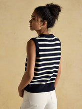 Load image into Gallery viewer, Joules Av0673 HOLLY TANK STRIPE
