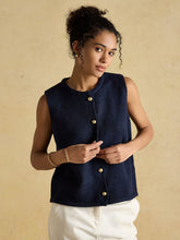 Load image into Gallery viewer, Joules Av1007 HOLLY BUTTON TANK
