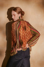 Load image into Gallery viewer, One Hundred Stars Tpbamugld PUSSYBOW BLOUSE

