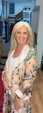 Load image into Gallery viewer, One Hundred Stars Gwnhumnud DRESSIN GOWN
