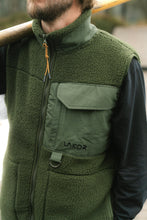 Load image into Gallery viewer, Lakor L1747 BEAR SHERPA JACKET
