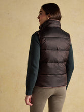 Load image into Gallery viewer, Joules Au4704 FAUX FUR GILET

