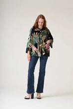 Load image into Gallery viewer, One Hundred Stars Vjkcraeml VELVET JACKET CRANE EMERALD
