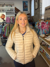 Load image into Gallery viewer, Barbara Lebek 50590062 Coat with hood
