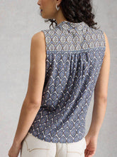 Load image into Gallery viewer, White Stuff 445845 Amy sleeveless shirt
