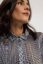 Load image into Gallery viewer, Tinta &amp; Bariloche 4004514 IRAIDA SHIRT
