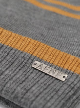Load image into Gallery viewer, A Fish Named Fred 32.270 SCARF &amp; BEANIE SET
