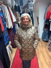 Load image into Gallery viewer, Barbara Lebek 30500052 JACKET WITH HOOD
