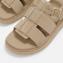 Load image into Gallery viewer, Fitflop A3t-923 GEN-FF FISHERMAN SANDALS
