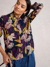 Load image into Gallery viewer, White Stuff 444302 SOPHIE ORGANIC COTTON SHIRT
