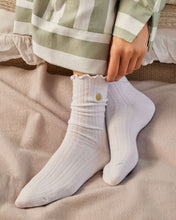 Load image into Gallery viewer, Katie Loxton Kls748 GIFT BOXED FRILL SOCKS
