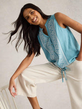 Load image into Gallery viewer, White Stuff 443028 TULIP SLEEVELESS SHIRT
