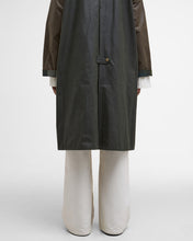 Load image into Gallery viewer, Barbour Lwx1485ol52 Barbour Evette Wax     Fern/Be
