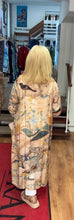 Load image into Gallery viewer, One Hundred Stars Gwnhumnud DRESSIN GOWN
