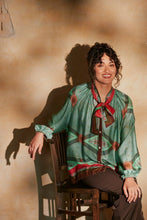 Load image into Gallery viewer, One Hundred Stars Tpbfdlaqa PUSSYBOW BLOUSE
