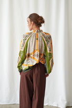 Load image into Gallery viewer, One Hundred Stars Tpbfdlgld PUSSYBOW BLOUSE
