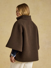 Load image into Gallery viewer, Joules Chunky Fleece Cape CHUNKY FLEECE CAPE

