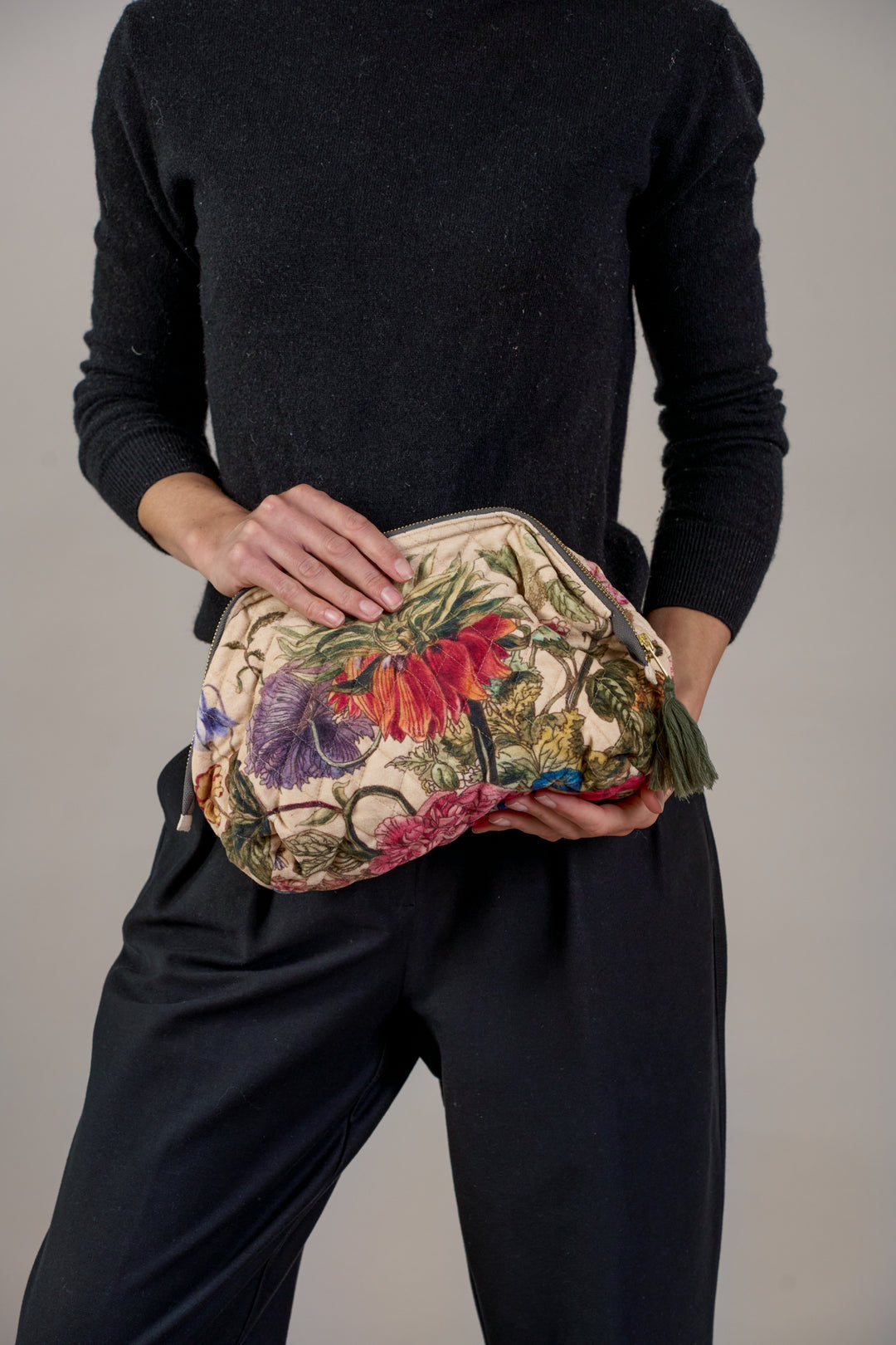 One Hundred Stars Mbgpristo PRIMULA STONE VELVET POUCH