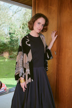 Load image into Gallery viewer, One Hundred Stars Ckmcrablk CRANE BLACK CREPE KIMONO
