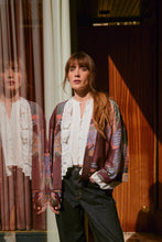 Load image into Gallery viewer, One Hundred Stars Kimcraplu CRANE PLUM KIMONO
