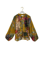 Load image into Gallery viewer, One Hundred Stars Tpbprigol PRIMULA GOLD PUSSY BOW BLOUSE
