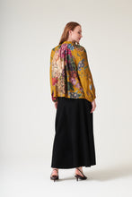 Load image into Gallery viewer, One Hundred Stars Tpbprigol PRIMULA GOLD PUSSY BOW BLOUSE
