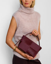 Load image into Gallery viewer, Katie Loxton Klb4227 TAYA HANDLE BAG
