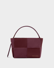 Load image into Gallery viewer, Katie Loxton Klb4227 TAYA HANDLE BAG
