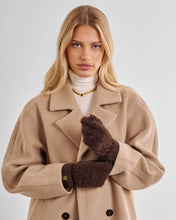 Load image into Gallery viewer, Katie Loxton Kls835 BOXED SOFT KNIT GLOVES
