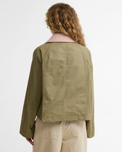 Load image into Gallery viewer, Barbour Lca0377ol31 Barbour Crop Beadnell  Bleache
