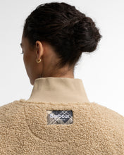 Load image into Gallery viewer, Barbour Lfl0086 Barbour Fawne Fleece   Warm Tr
