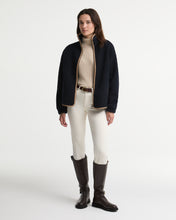 Load image into Gallery viewer, Barbour Lfl0091 Barbour Homeswood Flee Dark Na
