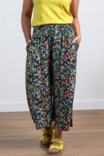 Load image into Gallery viewer, Lily &amp; Me Lm24093b Evie Trouser wild flower
