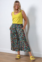 Load image into Gallery viewer, Lily &amp; Me Lm24093b Evie Trouser wild flower
