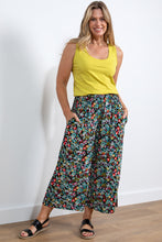 Load image into Gallery viewer, Lily &amp; Me Lm24093b Evie Trouser wild flower
