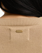 Load image into Gallery viewer, Barbour Lkn1823 Barbour Mariana Knit   Warm Tr
