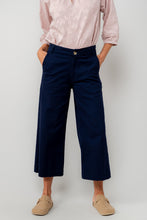 Load image into Gallery viewer, Lily &amp; Me Lm25005n Twill crop trouser
