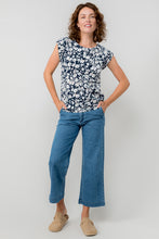 Load image into Gallery viewer, Lily &amp; Me Lm25022d Denim crop trousers
